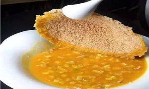 鍋巴生產(chǎn)曝光，揭秘美味背后的制作過(guò)程