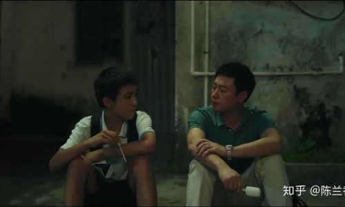 深夜小草福利:隱秘角落的溫暖