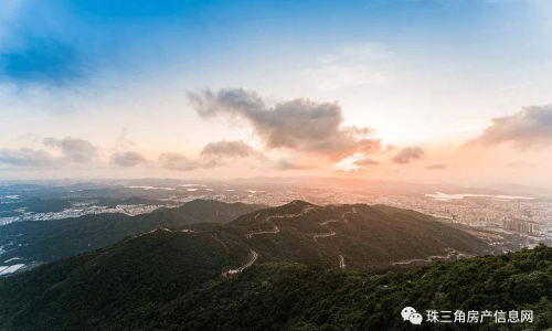 最新深夜福利:夜半驚喜，福利來襲