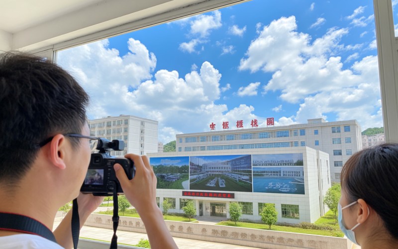 南康區(qū)，陽光下的透明治理——揭秘近期曝光新聞背后的故事與成效