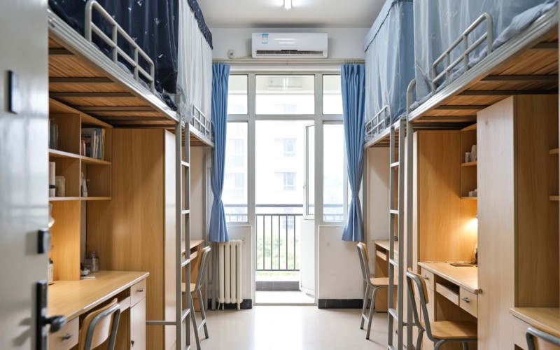 揭秘大學(xué)宿舍，曝光室友系列